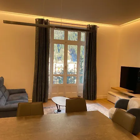 - Majestic Vue Mont Blanc Apartment Chamonix