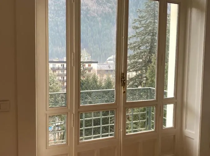 - Majestic Vue Mont Blanc Apartment Chamonix